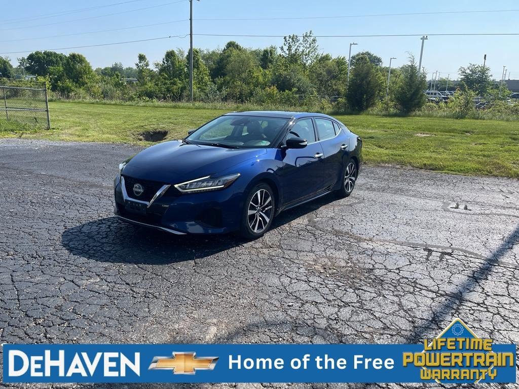 Used 2023 Nissan Maxima SL FWD image 2