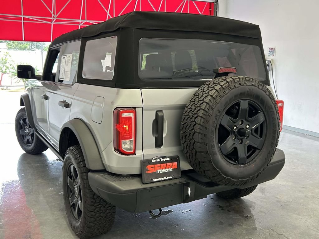 Used 2024 Ford Bronco Black Diamond AWD/4WD image 5