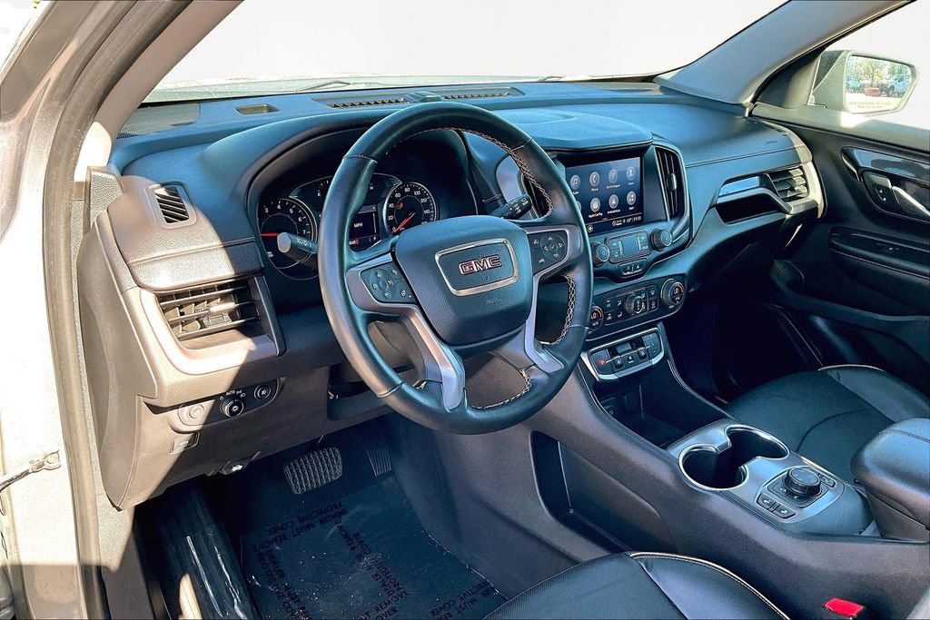 Used 2023 GMC Terrain AT4 image 13