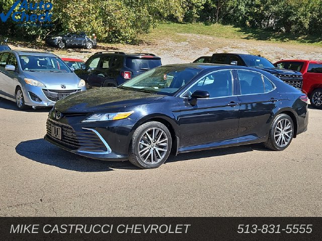 Used 2024 Toyota Camry XLE w/ Cold Weather Package AWD/4WD image 1