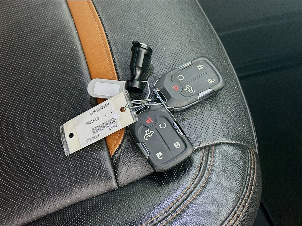 Used 2022 GMC Sierra 2500 AT4 w/ Gooseneck/5TH Wheel Package image 32