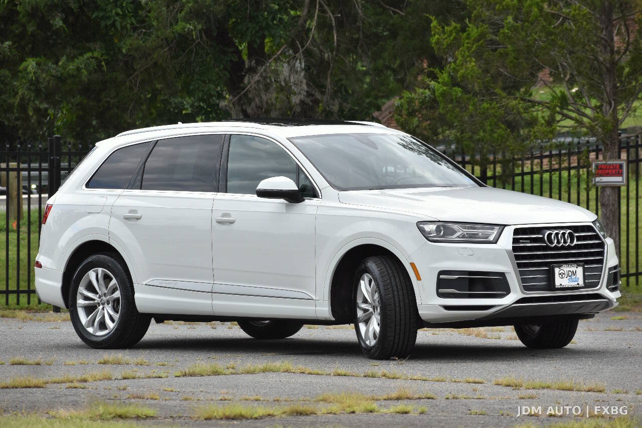 Used 2019 Audi Q7 3.0T Premium w/ Convenience Package AWD/4WD image 4