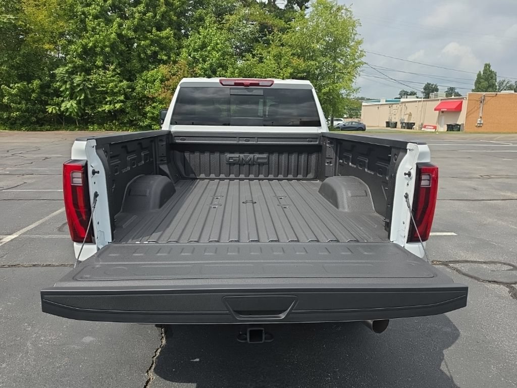New 2026 GMC Sierra 2500 SLT w/ SLT Premium Package AWD/4WD image 12