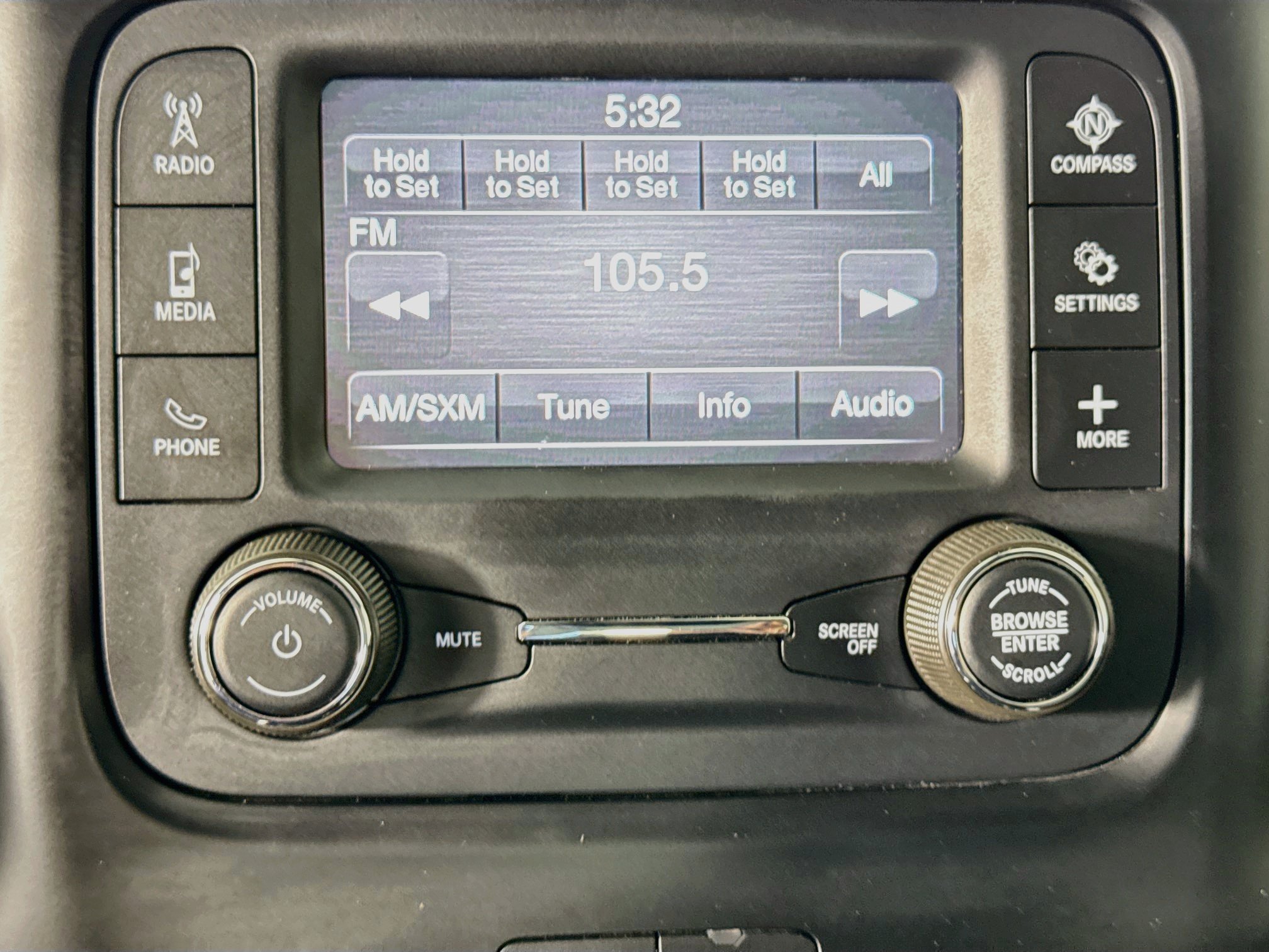 Used 2024 RAM 5500 SLT w/ Quick Order Package 2YG SLT AWD/4WD image 15