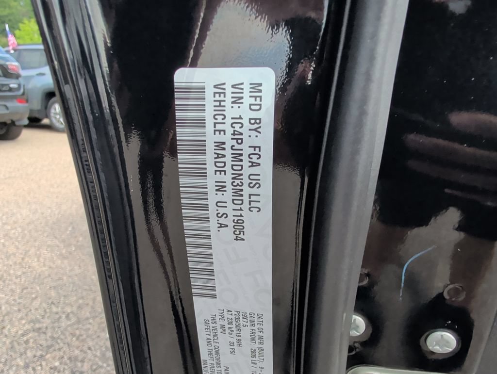 Used 2021 Jeep Cherokee High Altitude AWD/4WD image 36