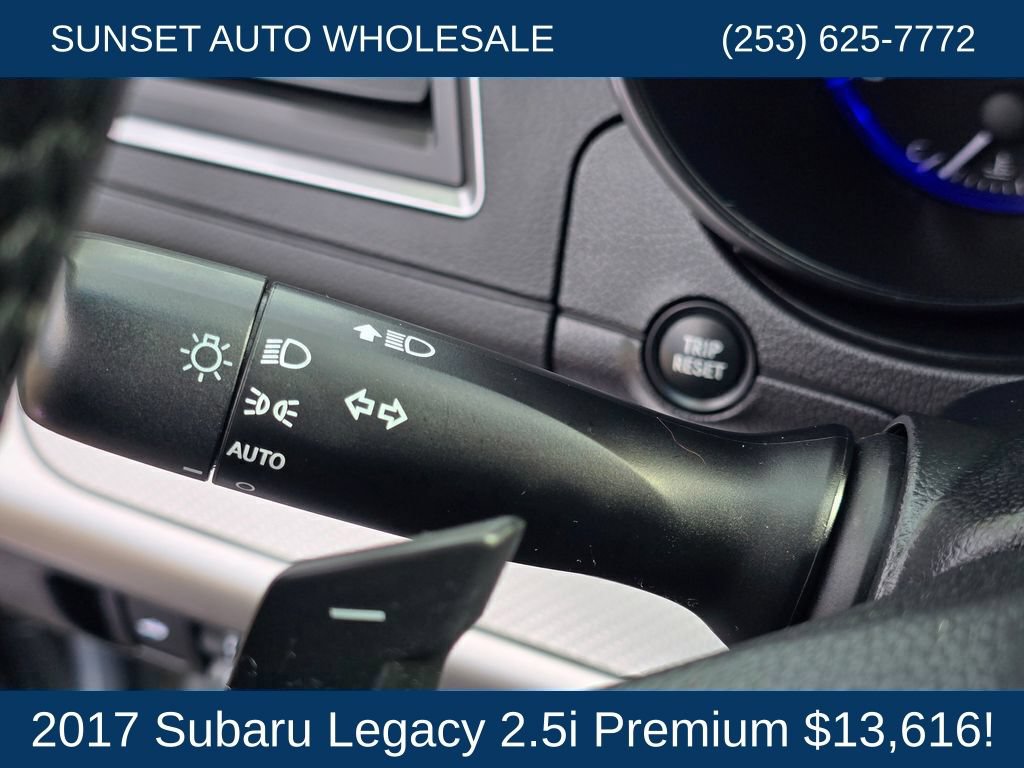 Used 2017 Subaru Legacy 2.5i Premium w/ Moonroof Package AWD/4WD image 31