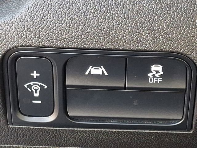 Certified 2022 Kia Sorento S image 27