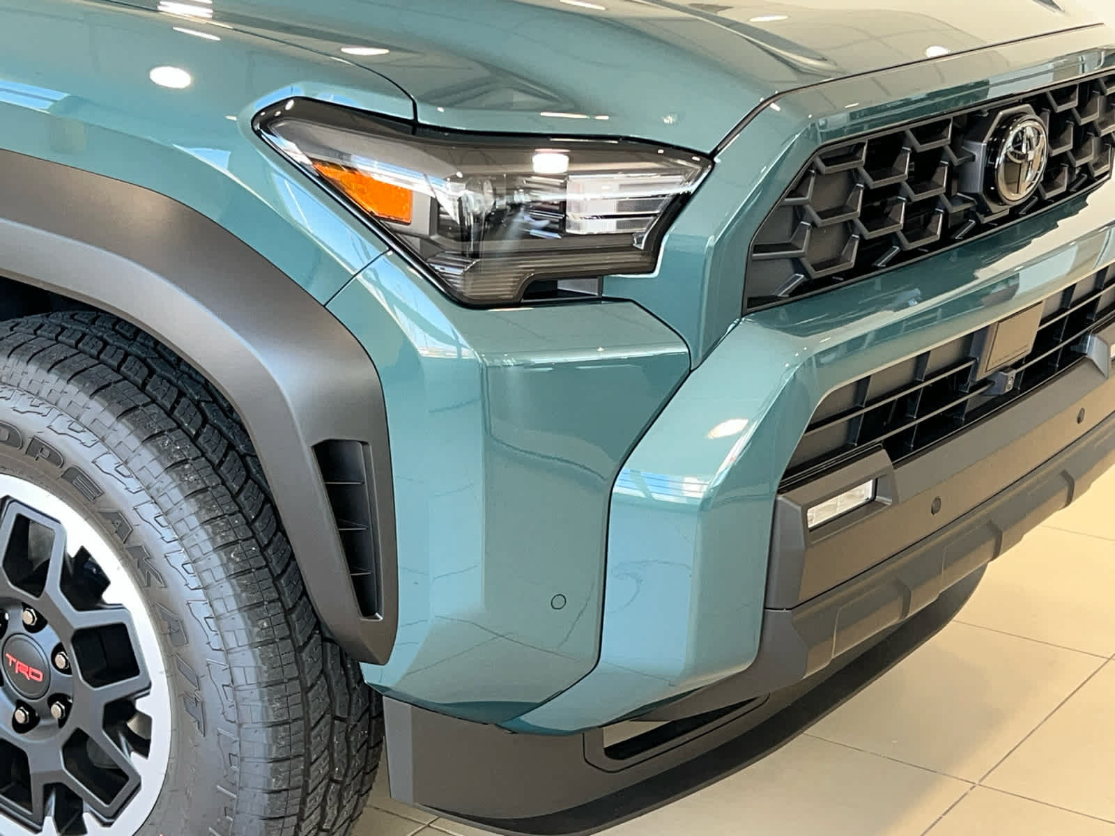 New 2026 Toyota 4Runner TRD Off-Road Premium AWD/4WD image 2