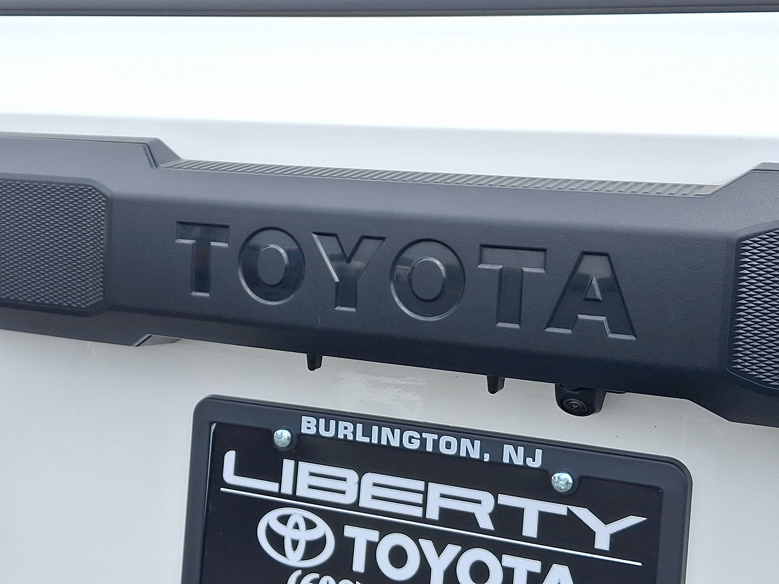 Used 2025 Toyota 4Runner SR5 AWD/4WD image 29