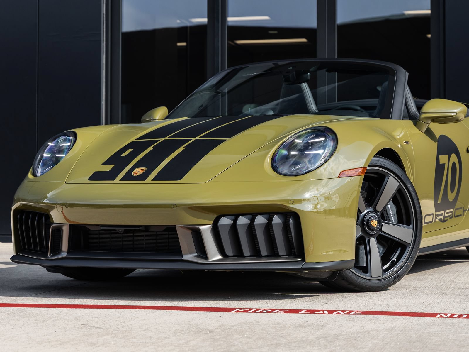 Certified 2026 Porsche 911 GTS RWD image 7