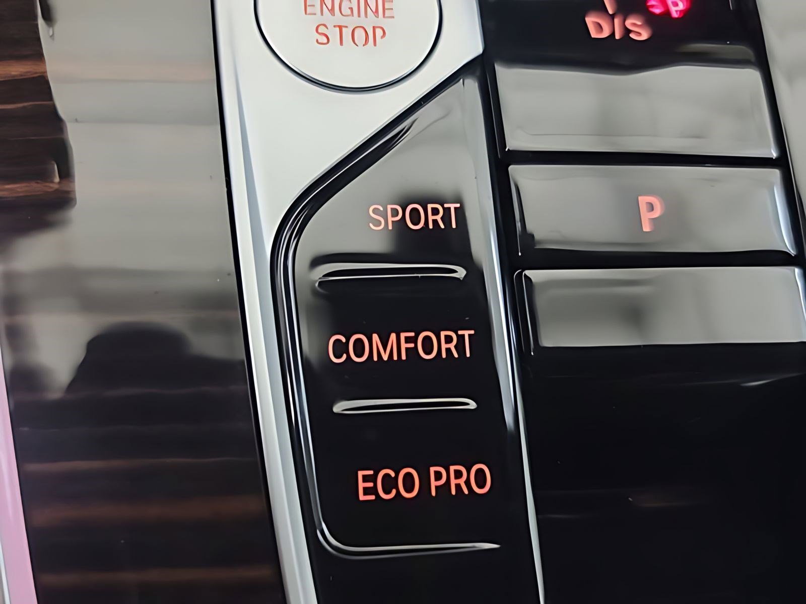 Used 2026 BMW X5 sDrive40i w/ Premium Package image 18