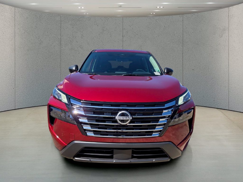 Used 2026 Nissan Rogue S FWD image 8