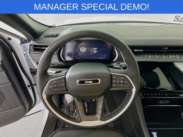 New 2026 Jeep Grand Cherokee L Limited AWD/4WD image 11