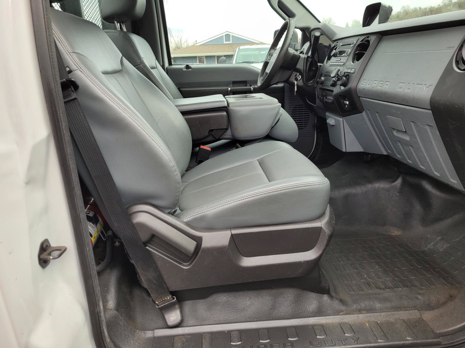Used 2016 Ford F550 Luxury RWD image 16