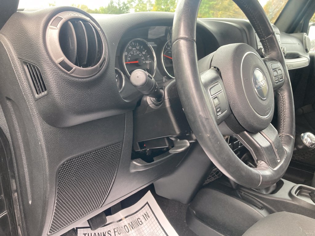 Used 2016 Jeep Wrangler Sport w/ Quick Order Package 23S AWD/4WD image 17