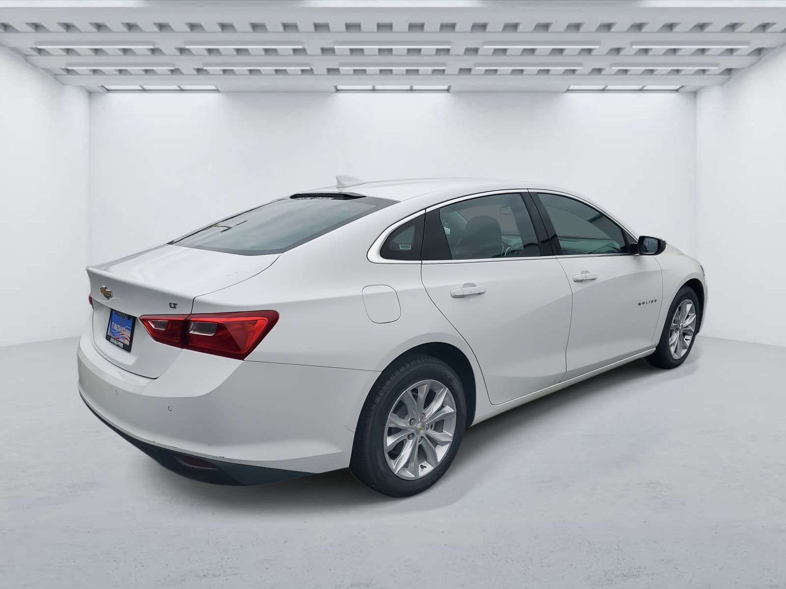 Used 2024 Chevrolet Malibu LT image 4