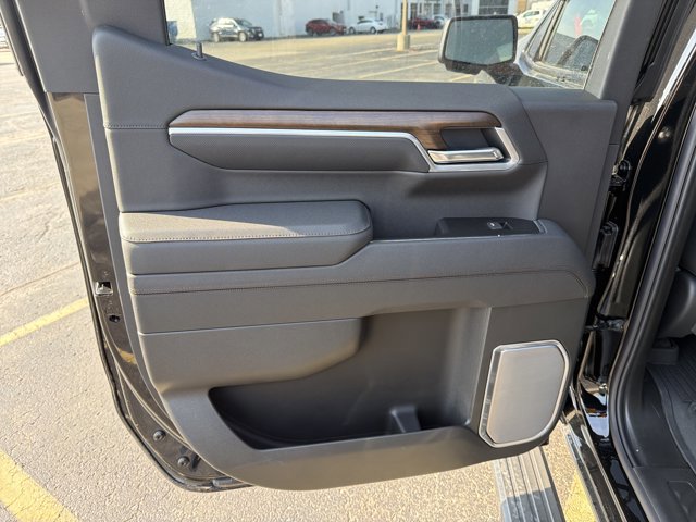 New 2026 Chevrolet Silverado 1500 High Country w/ Midnight Edition image 25