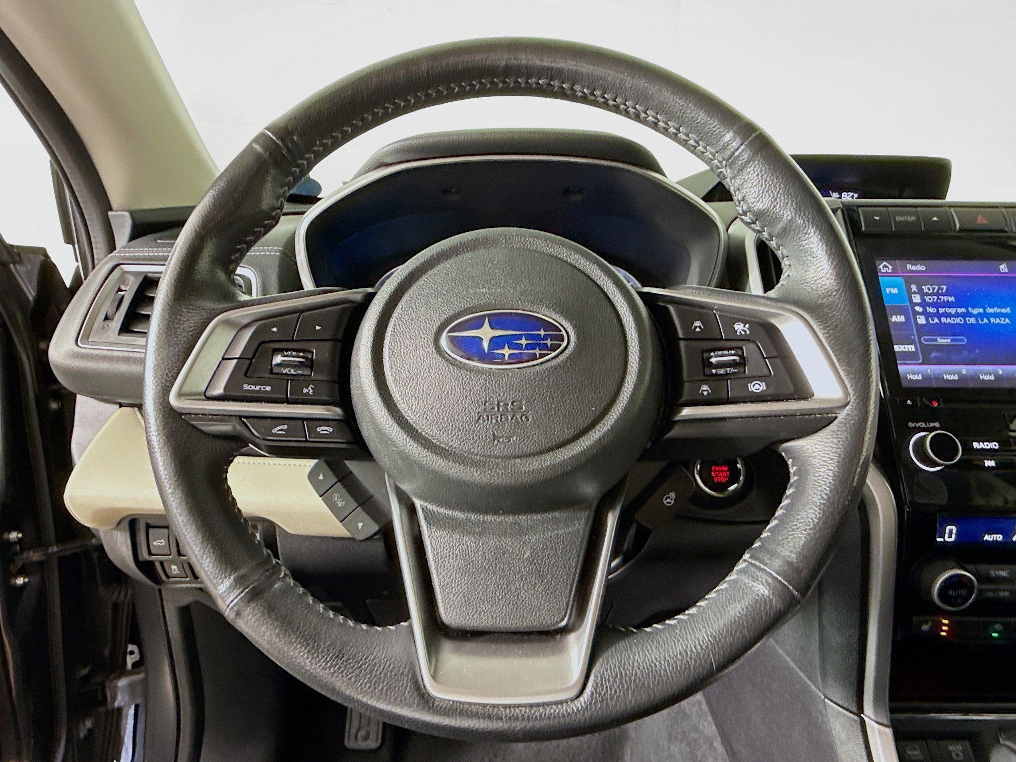Used 2022 Subaru Ascent Limited image 11