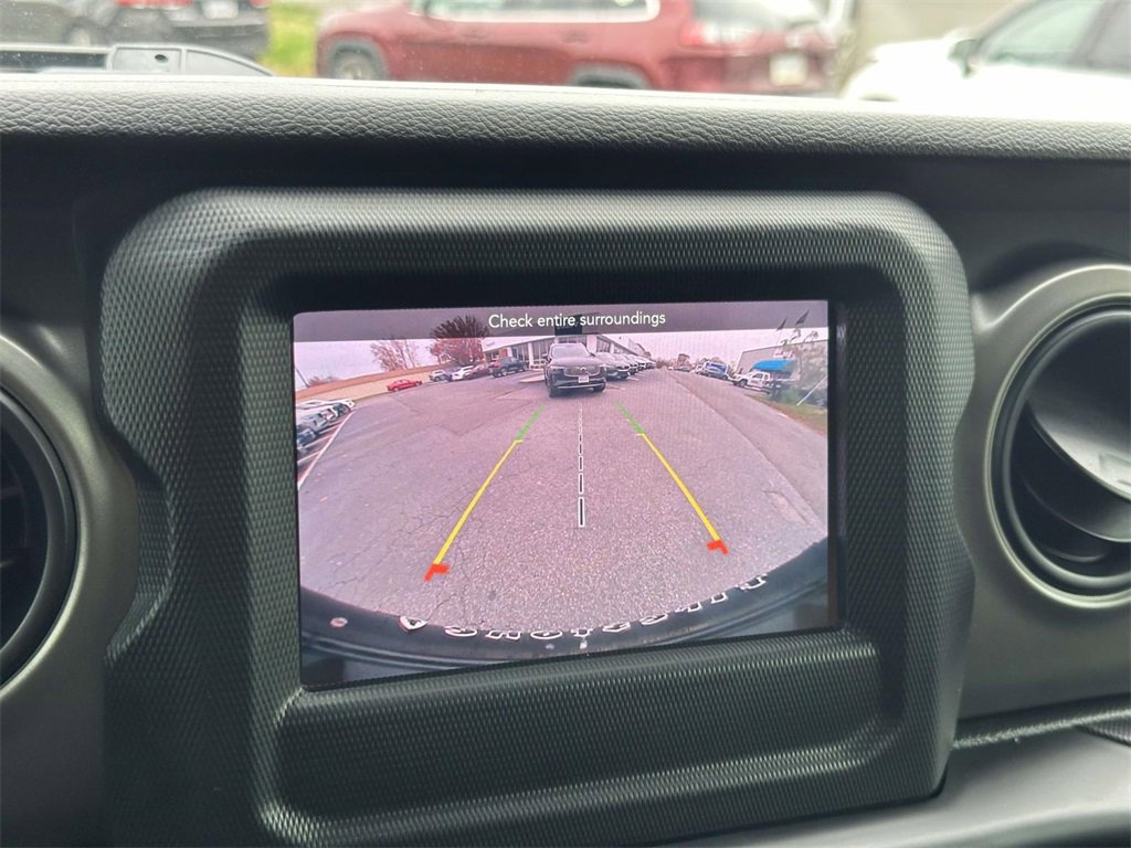 Used 2022 Jeep Wrangler Unlimited Sport image 4