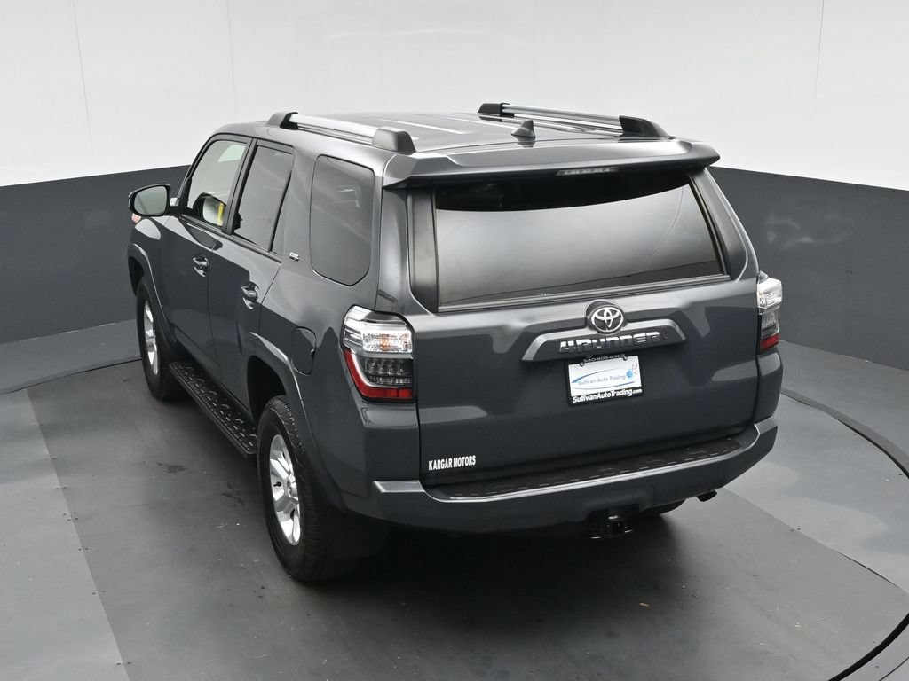 Used 2024 Toyota 4Runner SR5 AWD/4WD image 55