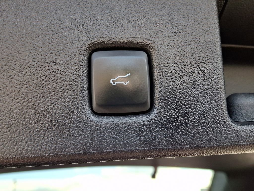 Certified 2022 Ford Escape SEL image 31