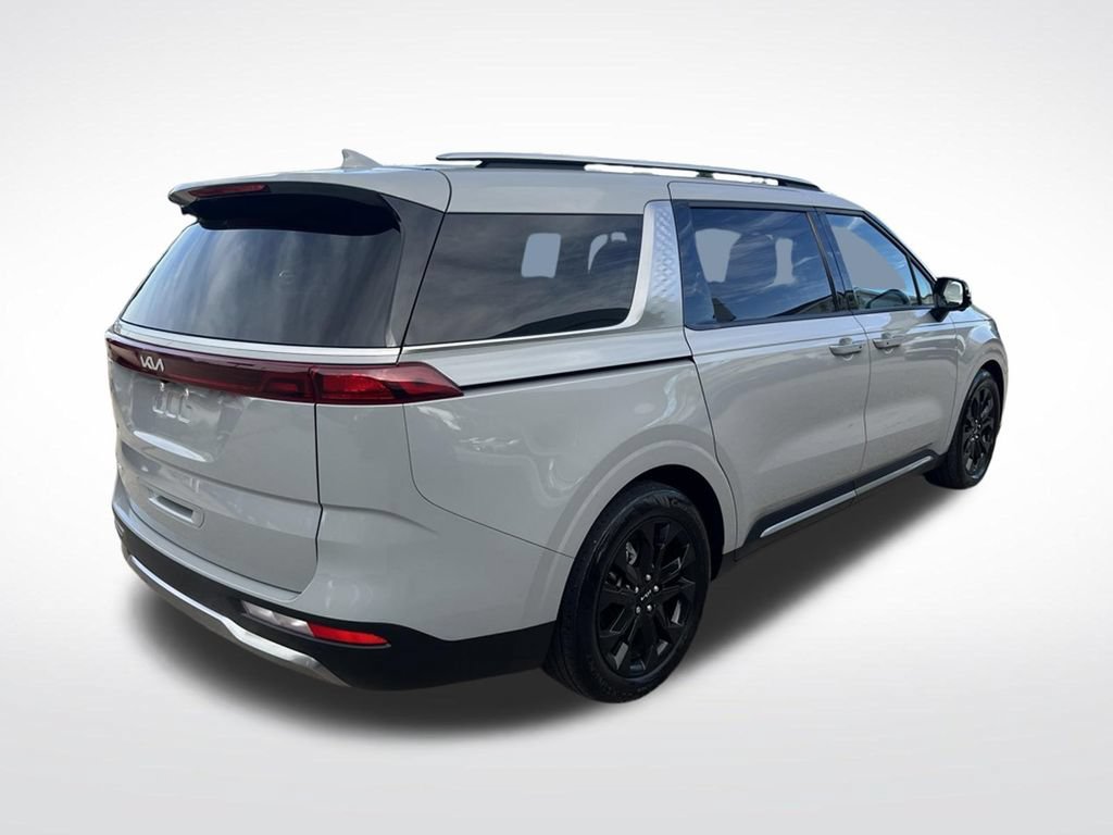 Certified 2023 Kia Carnival SX FWD image 39