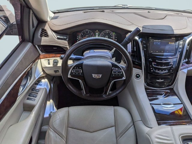 Used 2015 Cadillac Escalade ESV Premium AWD/4WD image 15