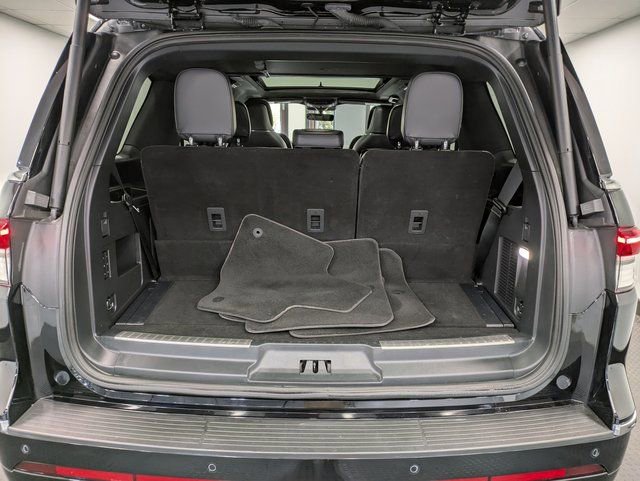 Used 2022 Lincoln Navigator Reserve image 23