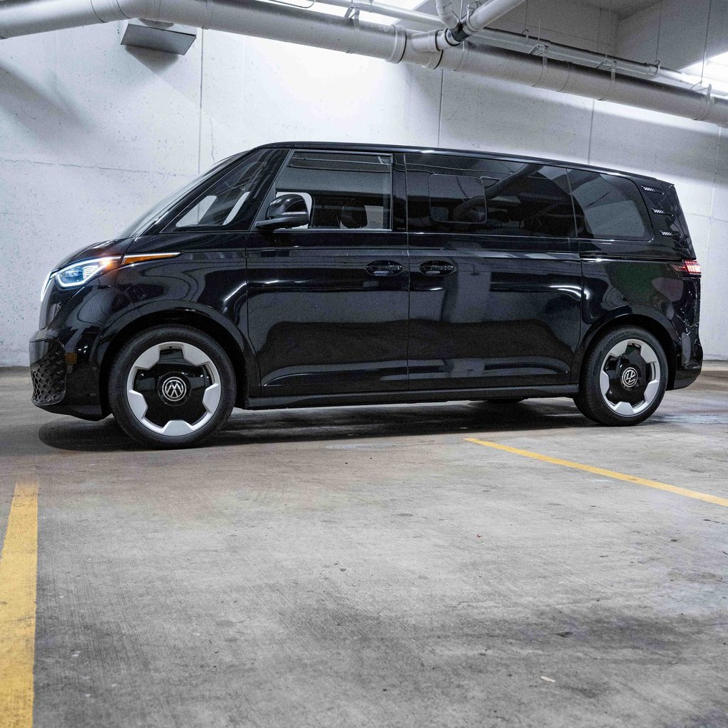 New 2025 Volkswagen ID. Buzz Pro S image 3