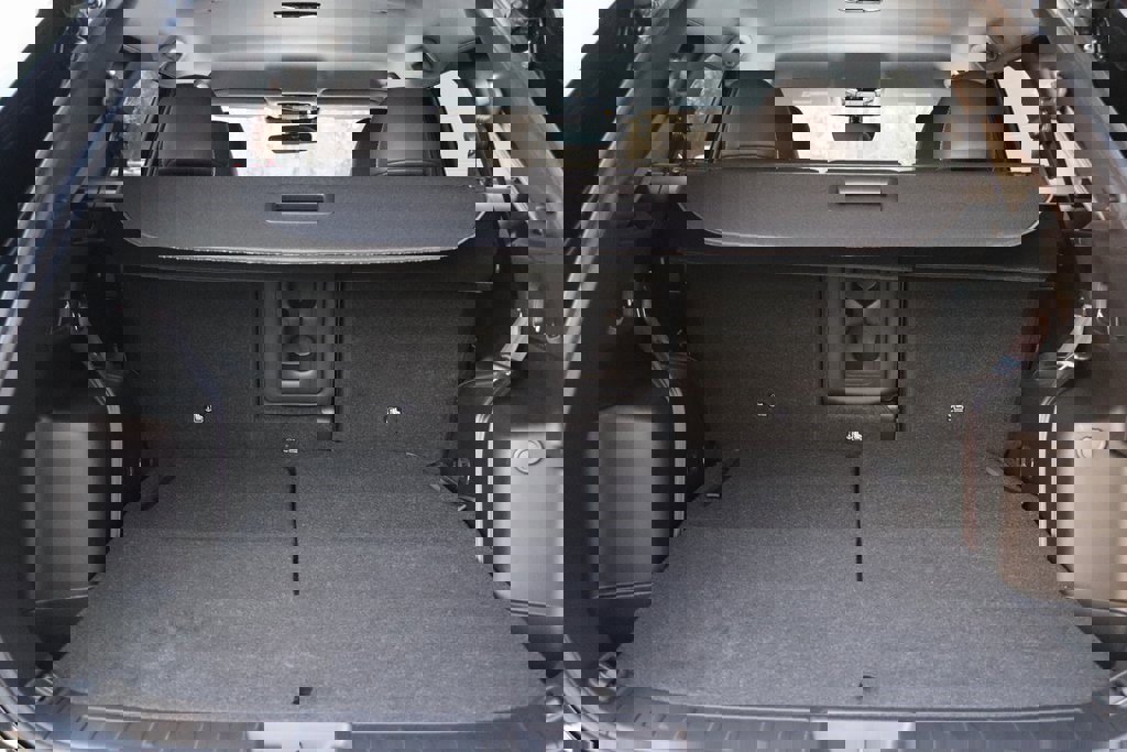 Used 2025 Mitsubishi Outlander SE image 25