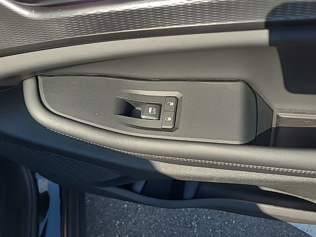 New 2025 Jeep Grand Cherokee L Altitude image 26