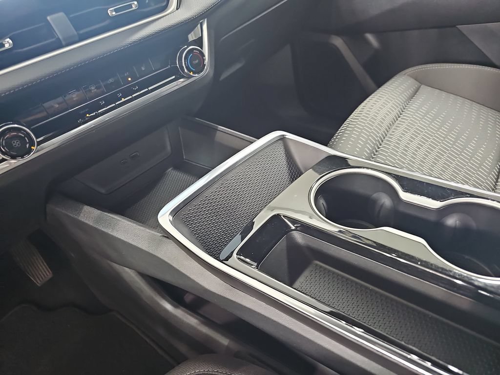 Certified 2025 Chevrolet Equinox LT AWD/4WD image 30