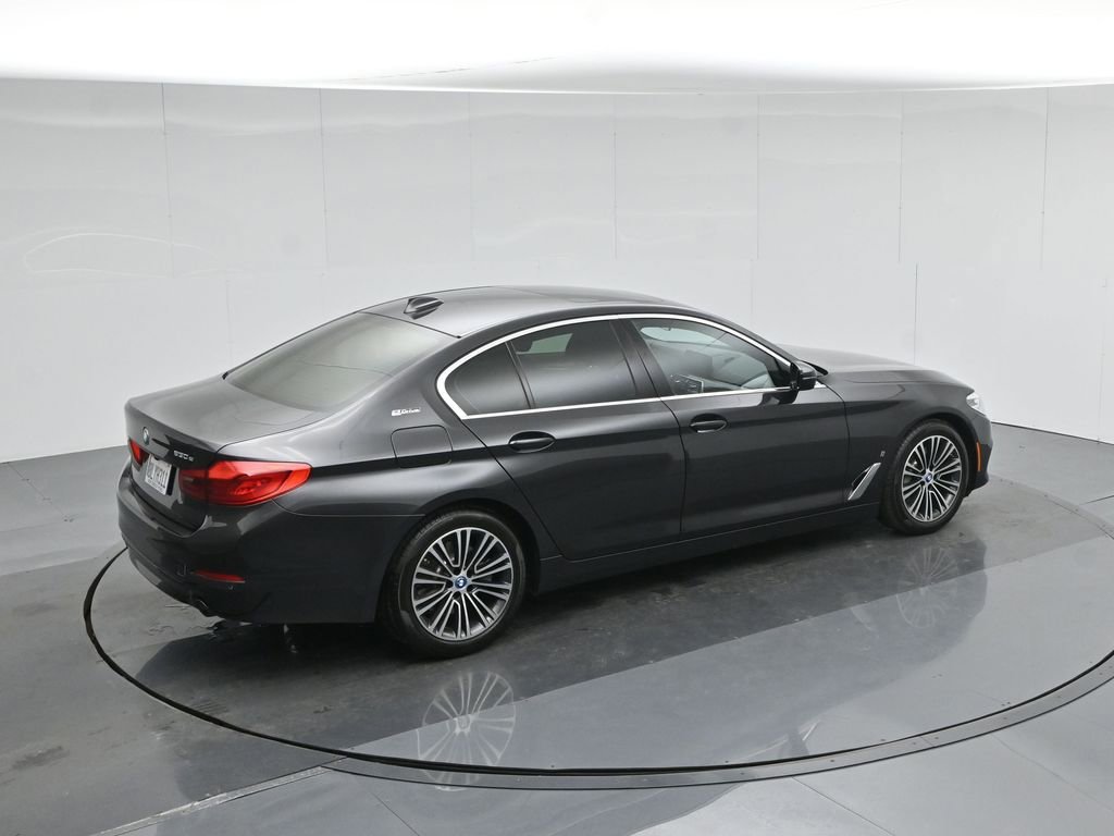 Used 2019 BMW 530e 530e iPerformance w/ Convenience Package image 46