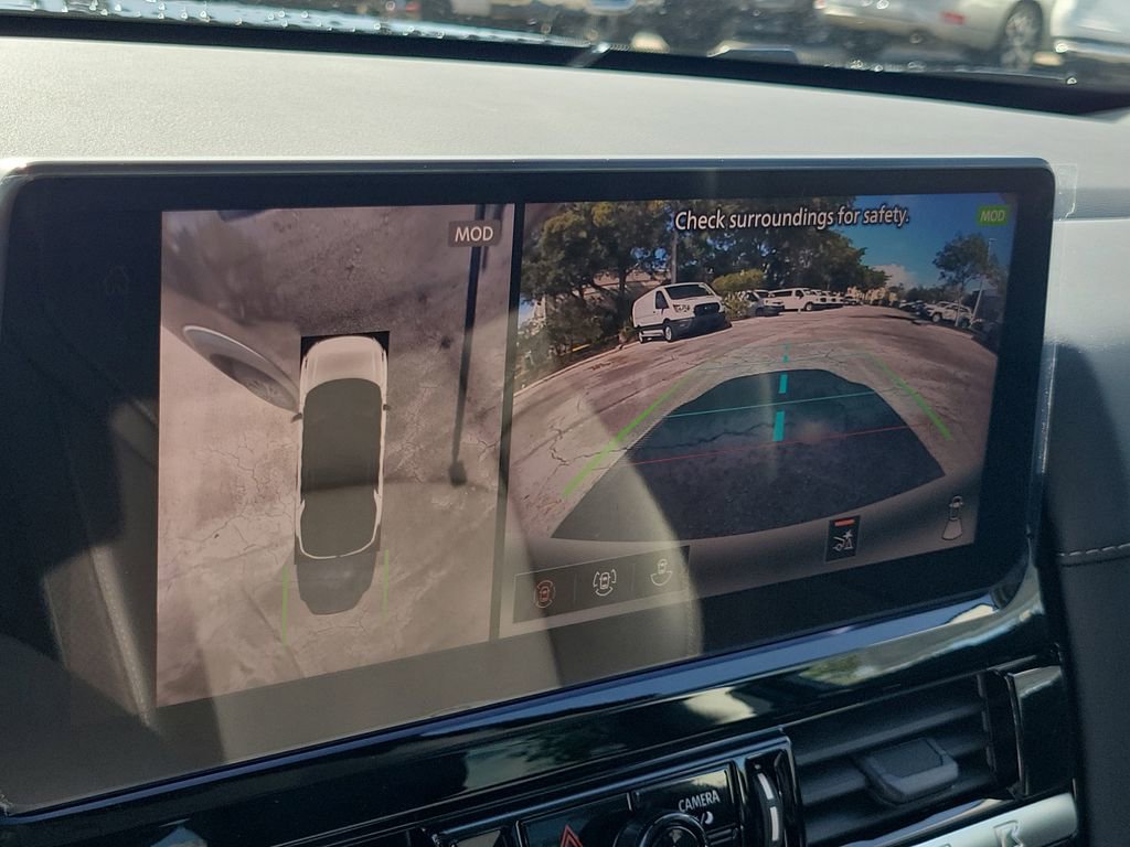 New 2026 Nissan Pathfinder SL image 33