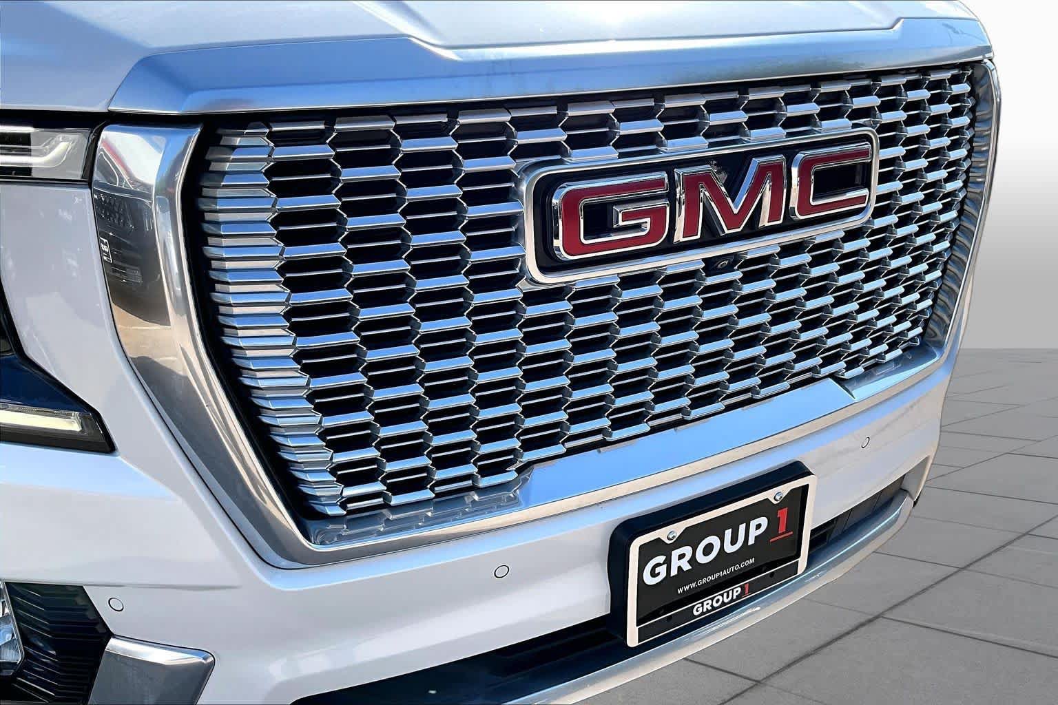 Used 2022 GMC Yukon Denali w/ Max Trailering Package AWD/4WD image 30