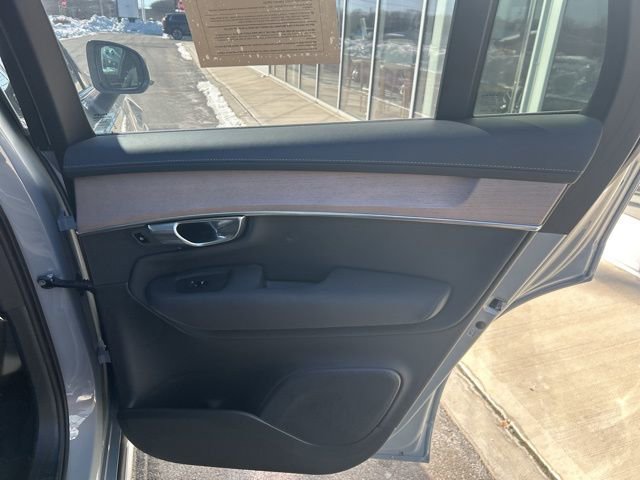 Certified 2025 Volvo XC90 B6 Plus image 12