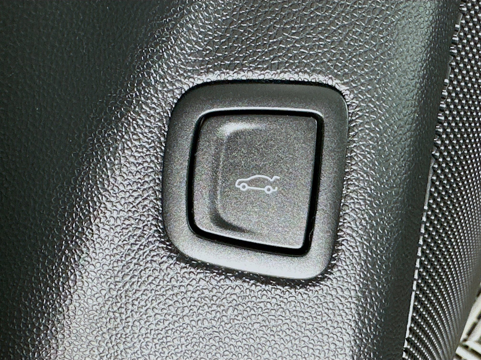 Used 2020 Cadillac CT5 V w/ Platinum Package image 36