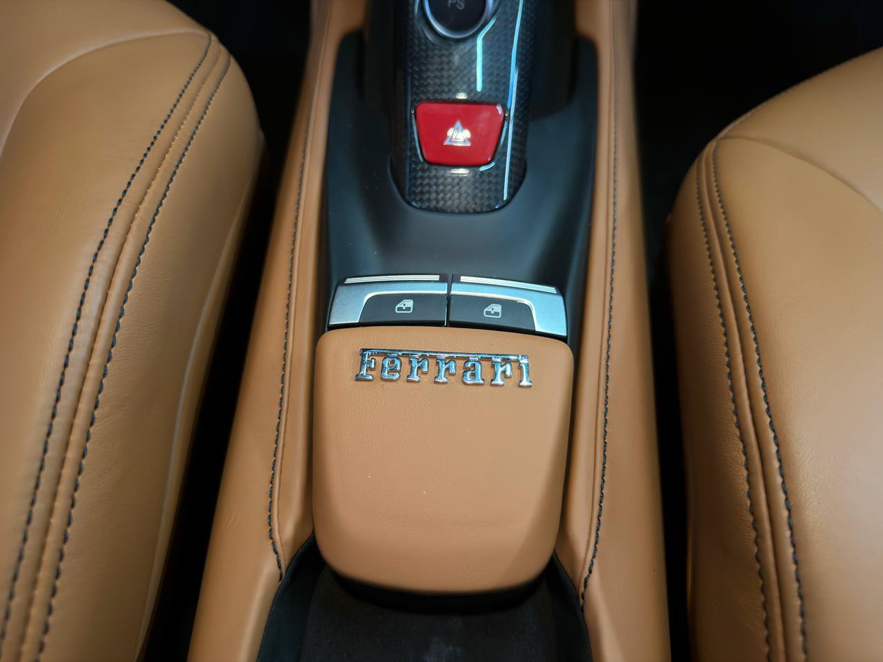 Used 2018 Ferrari 488 GTB RWD image 34