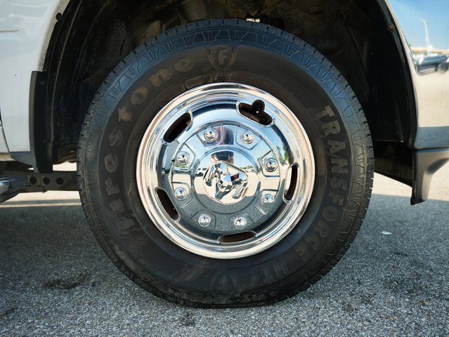 Used 2024 RAM 3500 Big Horn image 34