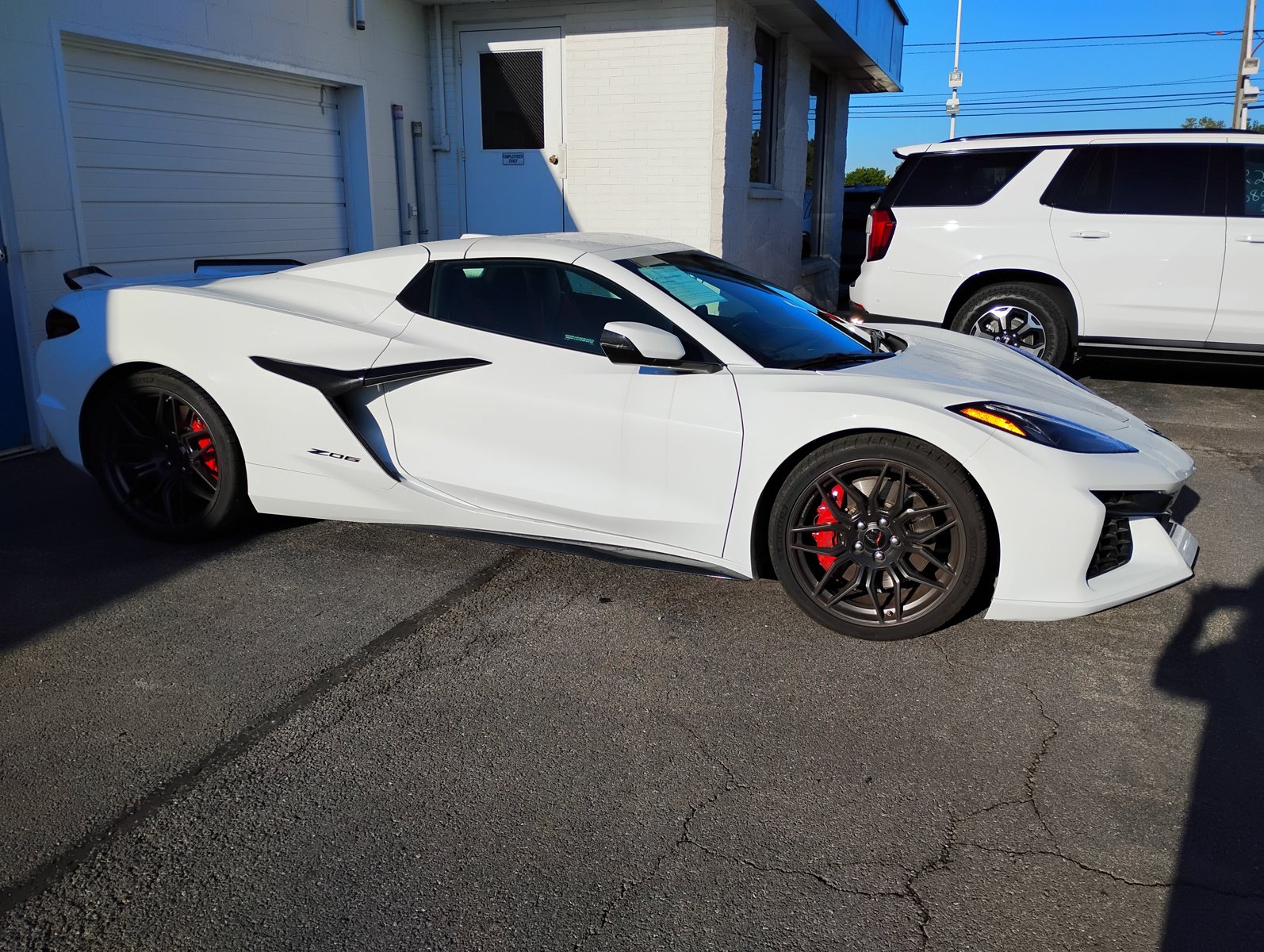 Used 2024 Chevrolet Corvette Z06 w/ Stealth Interior Trim Package RWD image 2