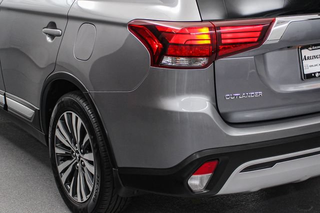Used 2020 Mitsubishi Outlander SE FWD image 7