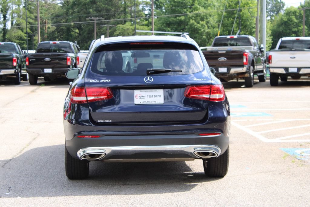 Used 2018 Mercedes-Benz GLC 300 4MATIC image 7