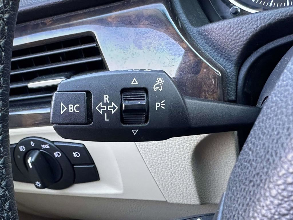 Used 2008 BMW 328xi Sedan image 30