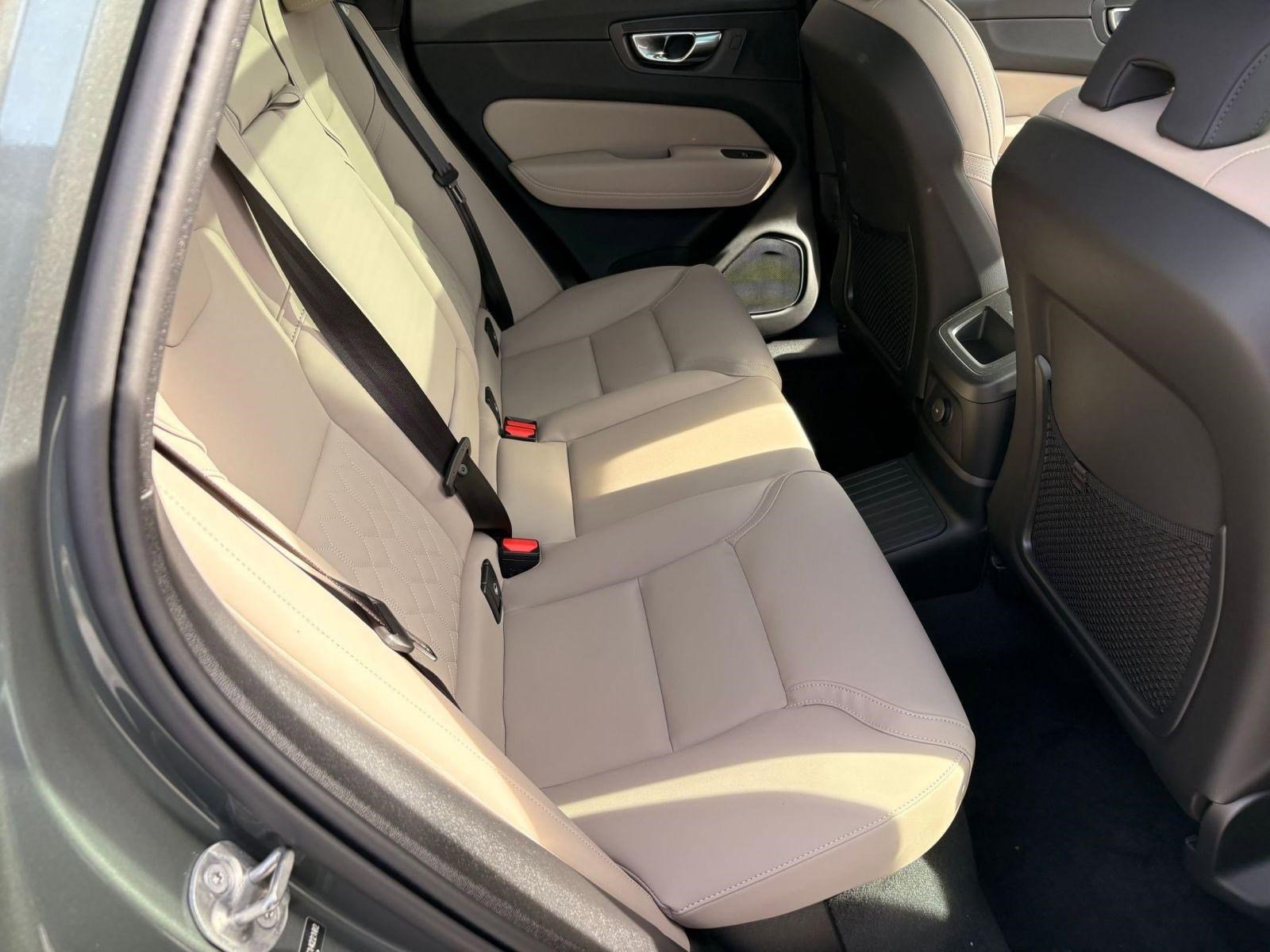 New 2026 Volvo XC60 T8 Core w/ Climate Package image 26