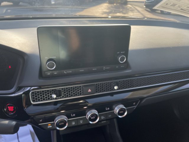 Certified 2022 Honda Civic EX image 21