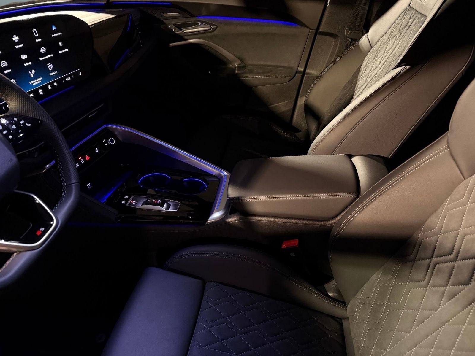 New 2025 Audi SQ5 Premium Plus image 20