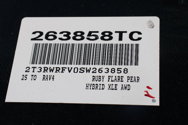 Certified 2025 Toyota RAV4 XLE image 29