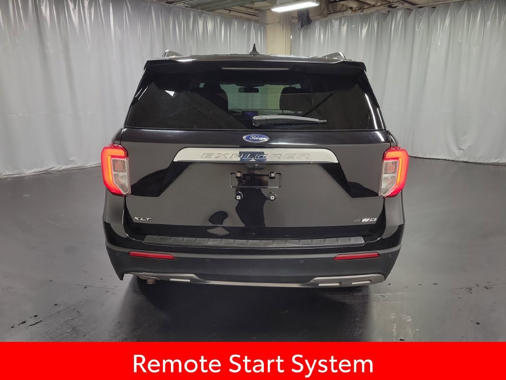 Used 2022 Ford Explorer XLT w/ Equipment Group 202A AWD/4WD image 7