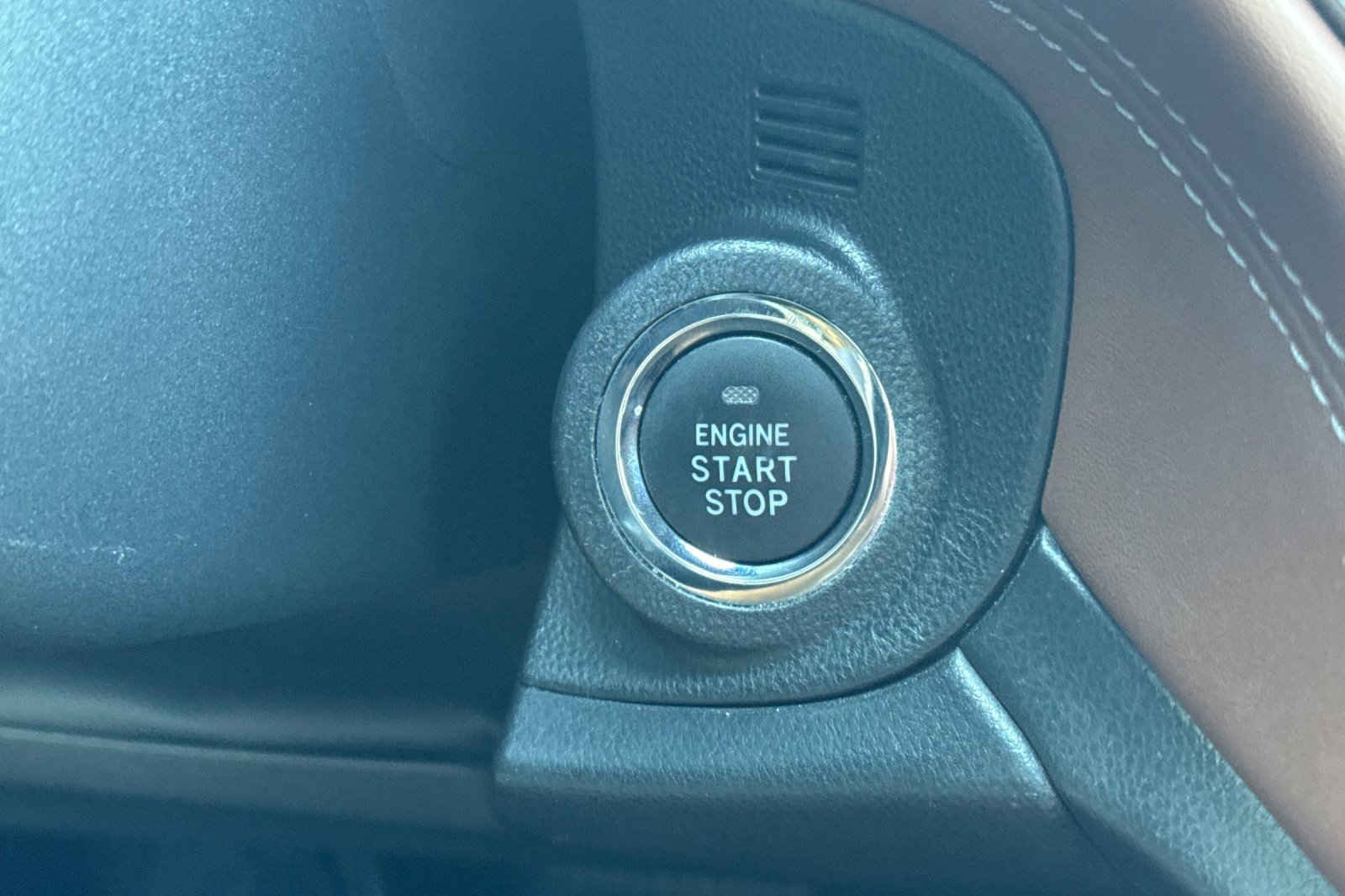 Used 2021 Subaru Outback Touring XT image 30