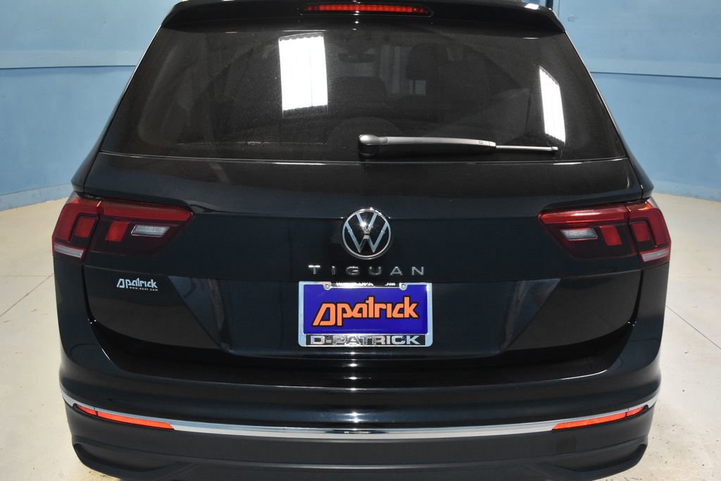 Used 2024 Volkswagen Tiguan S image 25